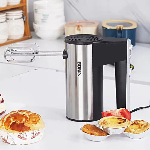 Batidora De Mano Boma Bm8888 Negra Y Plateada 220 v Negro/plateado