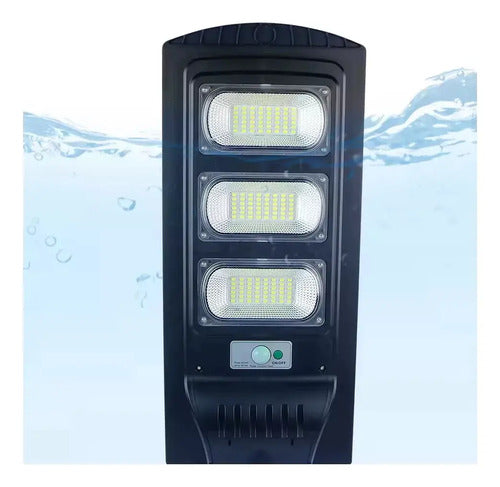 Foco Solar Led 200w Control Soporte Sensor Japón