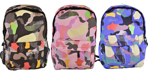 Mochila Camuflada Con Frase 17 Pulgadas 42x30x12cm.