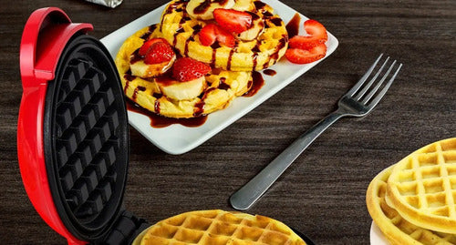Mini Wafflera Eléctrica Antiadherente Portatil Redonda Verde