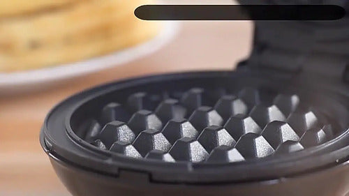 Mini Wafflera Eléctrica Antiadherente Portatil Redonda Verde