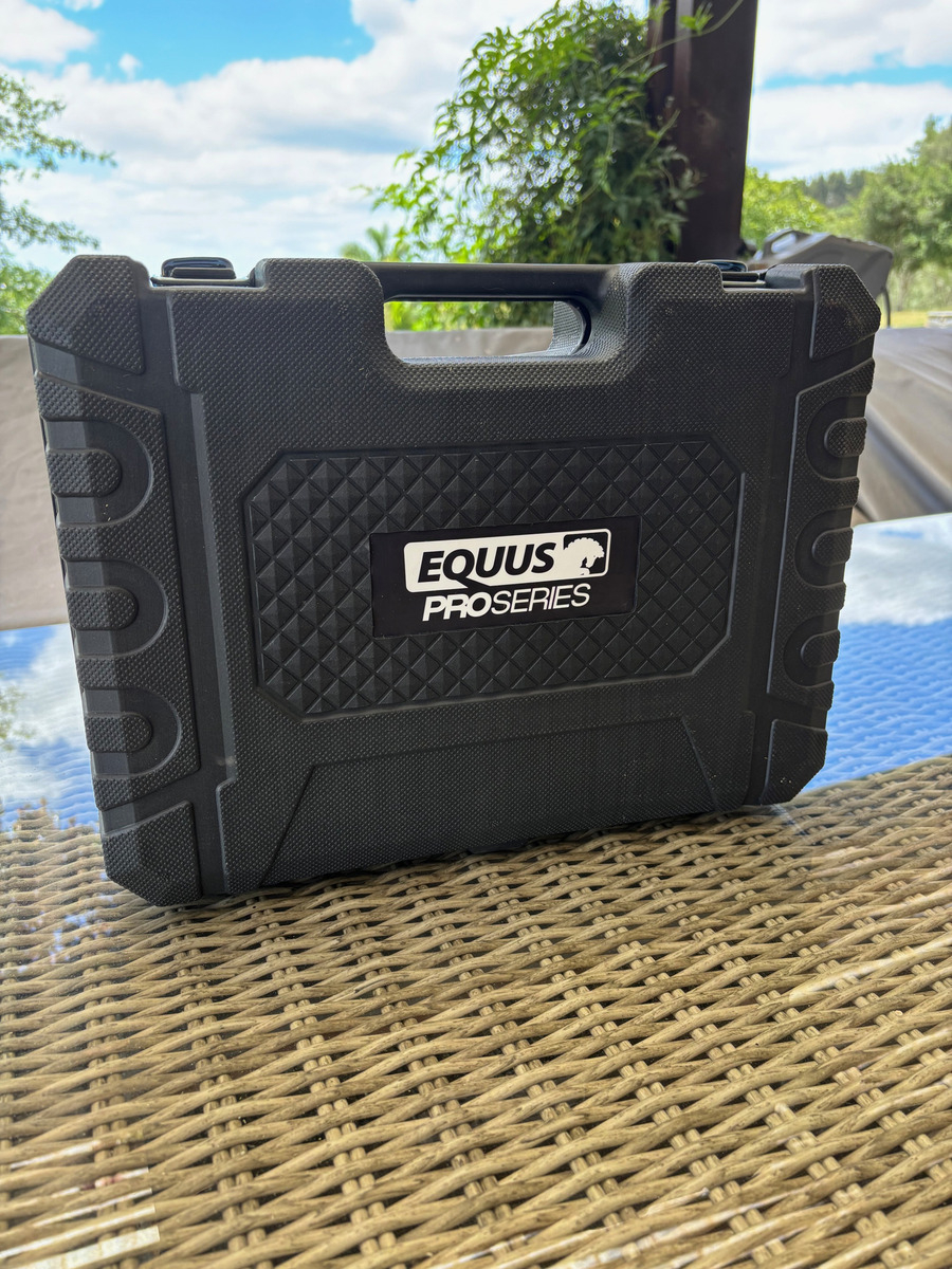 Taladro Equus Pro Series Motor S/ Carbones Con 1 Bateria Rojo - Imagen 4