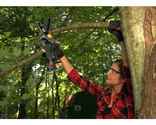 Mini Motosierra A Cadena Cat Brushless 120mm Sin Batería Color Negro - Imagen 3