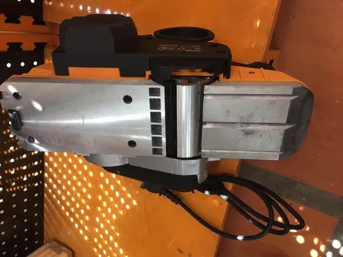 Cepillo De Carpintero Ingco 1050w 1600rpm - Imagen 2